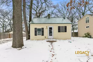 5069 Cisne Ave SW, Wyoming, MI 49548 - Photo 1