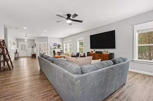 9360 Stratford Woods Trail, Kalamazoo, MI 49009 - Photo 9