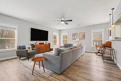 9360 Stratford Woods Trail, Kalamazoo, MI 49009 - Photo 7