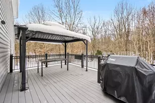 9360 Stratford Woods Trail, Kalamazoo, MI 49009 - Photo 33