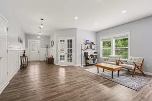 9360 Stratford Woods Trail, Kalamazoo, MI 49009 - Photo 5