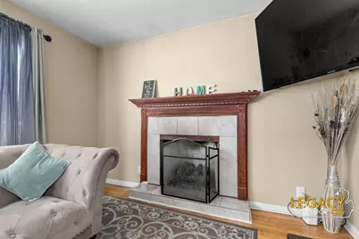 2926 Charlesgate Avenue SW, Wyoming, MI 49509 - Photo 5