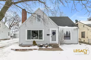 2926 Charlesgate Ave SW, Wyoming, MI 49509 - Photo 1