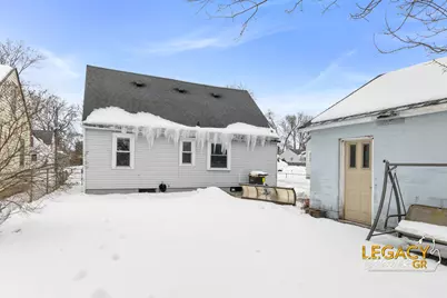 2926 Charlesgate Avenue SW, Wyoming, MI 49509 - Photo 27