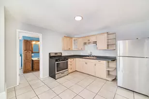 221 5th St, Manistee, MI 49660 - Photo 29