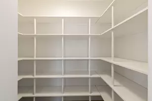 10436 Kings Point Dr, Three Rivers, MI 49093 - Photo 9