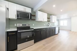 7600 N Riverview Dr, Kalamazoo, MI 49004 - Photo 7