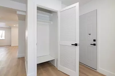 7600 N Riverview Drive, Kalamazoo, MI 49004 - Photo 13