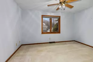 998 Country Gardens Dr NW, Grand Rapids, MI 49534 - Photo 11