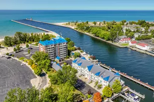 200 Lake St, Saint Joseph, MI 49085 - Photo 45