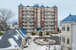 200 Lake St, Saint Joseph, MI 49085 - Photo 1