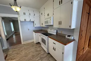 712 W Walnut St, Hastings, MI 49058 - Photo 7