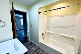 1586 Valley Dr, Highland, MI 48356 - Photo 17