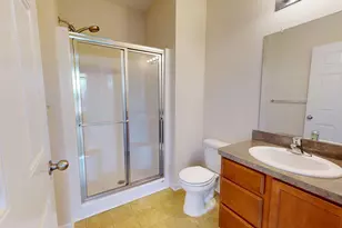 1014 W Summerfield Gln Cir, Ann Arbor, MI 48103 - Photo 11