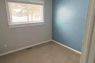 1089 Penarth St, Commerce Township, MI 48382 - Photo 7