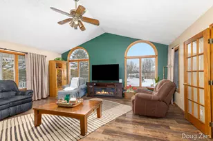 5373 N Gunnell Rd, Dimondale, MI 48821 - Photo 9