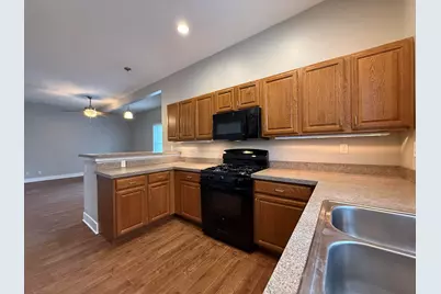 710 Logan Street SE, Grand Rapids, MI 49503 - Photo 11