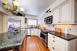 34617 Greentrees Rd, Sterling Heights, MI 48312 - Photo 11