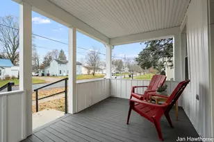 403 W Mill St, Hastings, MI 49058 - Photo 5