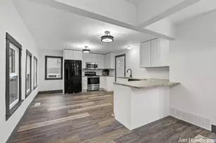 403 W Mill St, Hastings, MI 49058 - Photo 9