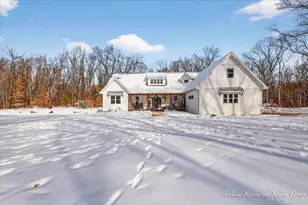 23232 Shorecrest Woods Dr, Pierson, MI 49339 - Photo 3