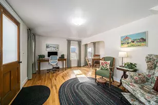 629 N Main St, Chelsea, MI 48118 - Photo 5