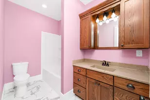 218 S Oliver St, Charlotte, MI 48813 - Photo 13