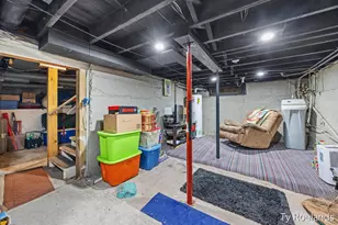 727 E Washington St, Ionia, MI 48846 - Photo 19