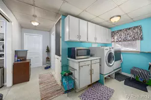 727 E Washington St, Ionia, MI 48846 - Photo 13