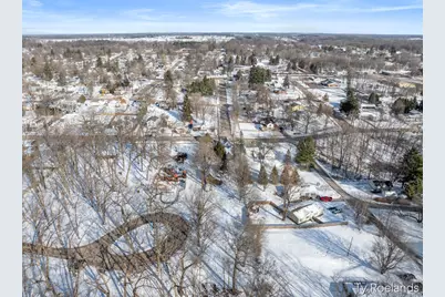 727 E Washington Street, Ionia, MI 48846 - Photo 3