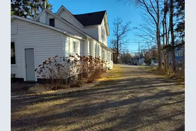 301 Grand Street, Allegan, MI 49010 - Photo 3