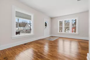 301 Grand St, Allegan, MI 49010 - Photo 7