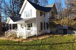 301 Grand St, Allegan, MI 49010 - Photo 7