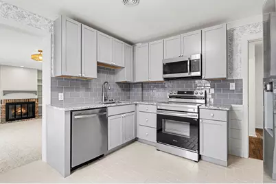 1209 Mohawk Lane, Saint Joseph, MI 49085 - Photo 9