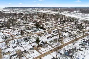 1209 Mohawk Ln, Saint Joseph, MI 49085 - Photo 31