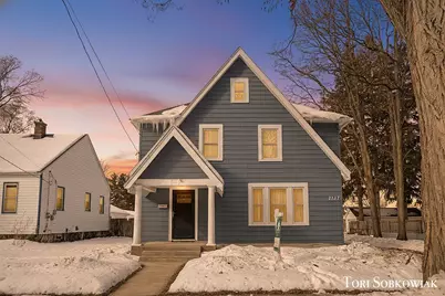 2137 Eastern Avenue NE, Grand Rapids, MI 49505 - Photo 37