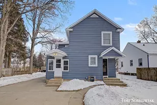 2137 Eastern Ave NE, Grand Rapids, MI 49505 - Photo 5