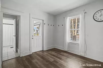 2137 Eastern Avenue NE, Grand Rapids, MI 49505 - Photo 21