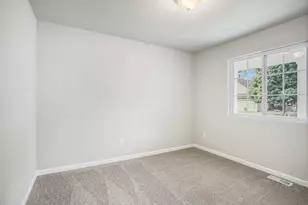 497 McKinley Ct, Three Rivers, MI 49093 - Photo 13