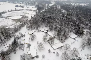 903 Cram Ln, Albion, MI 49224 - Photo 43