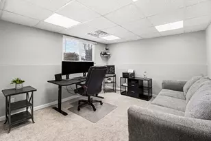 35755 Connecticut Dr, Sterling Heights, MI 48310 - Photo 15