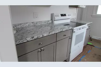 150 W Clarke Avenue W, Coldwater, MI 49036 - Photo 9