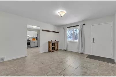 5393 Polk Street, Dearborn Heights, MI 48125 - Photo 5