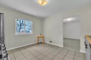 5393 Polk St, Dearborn Heights, MI 48125 - Photo 13