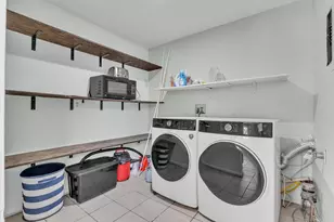 5393 Polk St, Dearborn Heights, MI 48125 - Photo 21