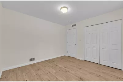 5393 Polk Street, Dearborn Heights, MI 48125 - Photo 17