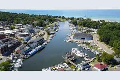 901 St Joseph Street, South Haven, MI 49090 - Photo 11