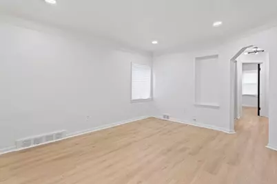 18031 Mendota Street, Detroit, MI 48221 - Photo 5