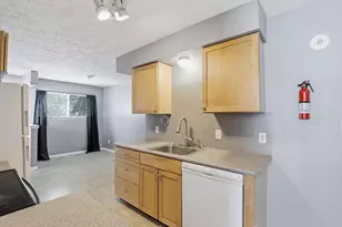 705 Ives Ave, Big Rapids, MI 49307 - Photo 9