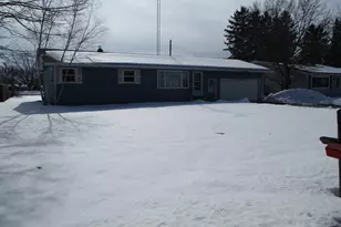 1636 S Cherry Dr, Stevensville, MI 49127 - Photo 1